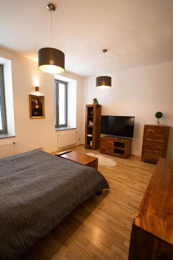 Black Field Apartment Brno Exterior foto