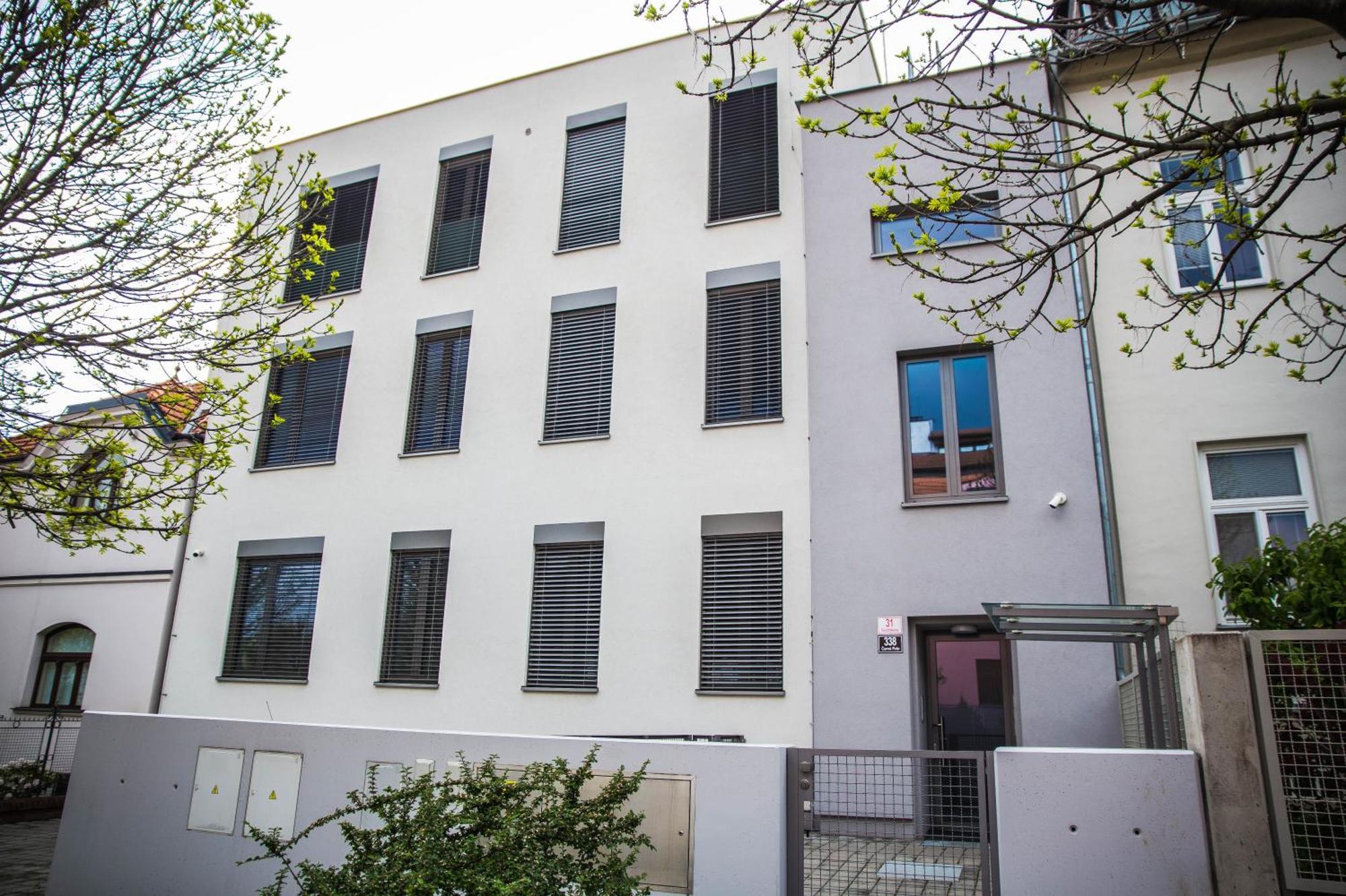 Black Field Apartment Brno Exterior foto